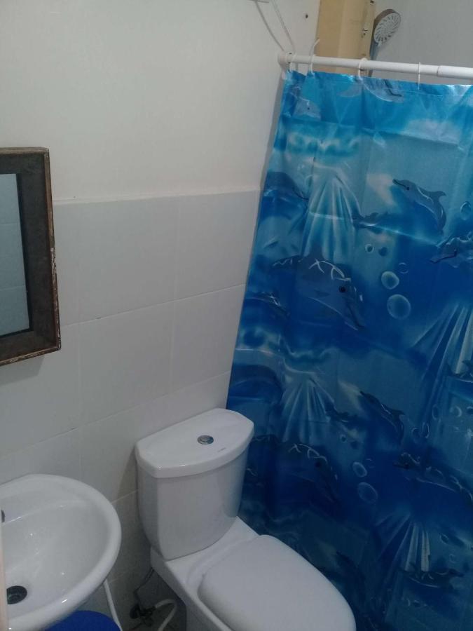 Ekonumi Rooms At Moonwalk Paranaque Paranaque City Экстерьер фото